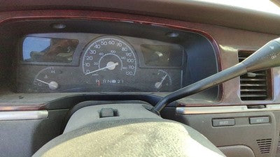 2003-2004 Lincoln Town Car Trim Bezel Around Speedometer Oem Dash Surround Panel
