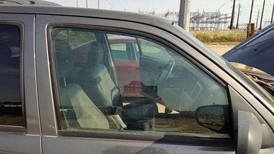 2001-2006 Mazda Tribute Passenger Right Front Side Window Door Glass Oem