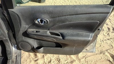 14-18 Versa Passenger Right Front Door Trim Panel With Switches Charcoal G