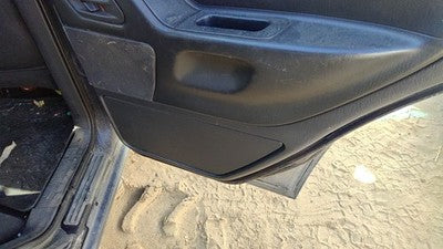 03-04 Grand Cherokee Passenger Right Rear Door Trim Panel Wth Switches Back Gray