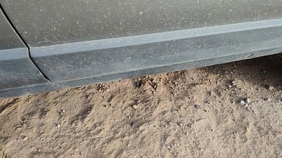 1998-2005 Vw Passat Driver Left Rear Lower Moulding From Door Back Trim Strip