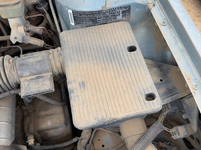 1986 Olds 88 Complete Air Intake Cleaner Filter Box Housing With Tube Oem 3.8L