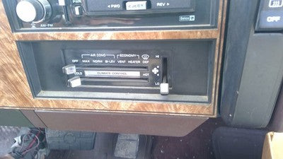 1984-1985 Buick Century Temperature Control Module In Dash Heater AC Head Unit