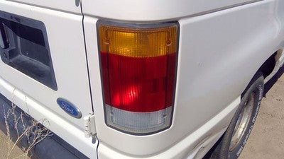 1992-2004 Ford Van E150 Passenger Right Tail Light Oem Brake Lamp Rear