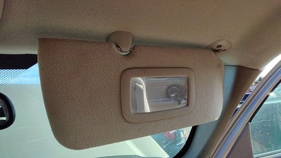2003-2007 Silverado 1500 Passenger Right Sun Visor Oem 52D Tan 15798463
