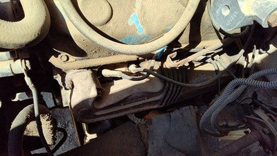 1981-1988 Dodge D350 Driver Left Exhaust Manifold Assembly Oem 5.9l 03879720