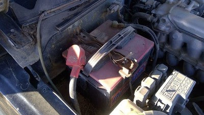 1996 Geo Tracker Complete Battery Box Mount Tray With Hold Down Oem 1.6l