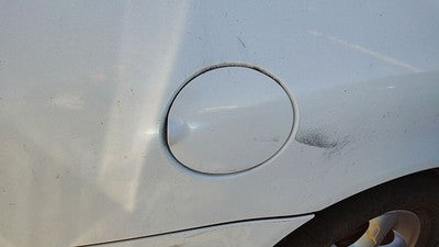 2000-2007 Ford Taurus Fuel Tank Door With Hinge Gas Lid Oem Filler White