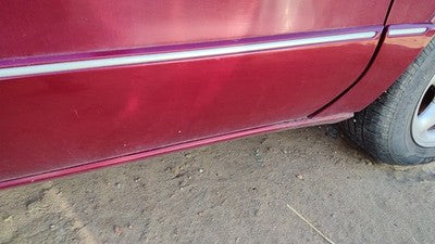 1996 Olds 88 Passenger Right Front Moulding From Door Oem Trim Strip Red