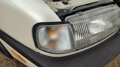 91-02 Infinity G20 Passenger Right Front Turn Signal Light Lamp Fender Mounted