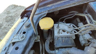 1999-02 Infiniti G20 Windshield Washer Fluid Reservoir With Pump Oem Wiper Tank