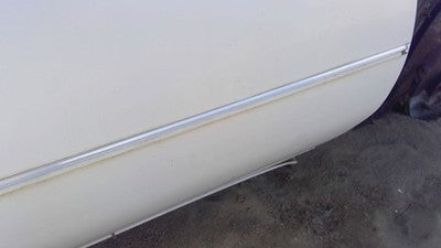 1978 Buick Regal Passenger Right Front Moulding From Door Oem Trim Strip White