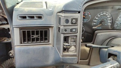 1989 Olds Cutlass Calais Headlight Switch Control Knob Buttons Dash Oem