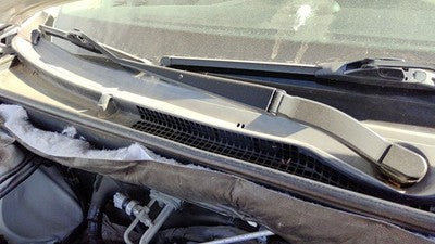 2010-2012 Subaru Legacy Outback Passenger Right Windshield Wiper Arm Blade Lever