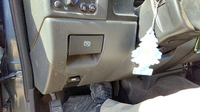 2004-2012 Gmc Canyon Lower Dash Under Column Knee Bolster Trim Panel Oem