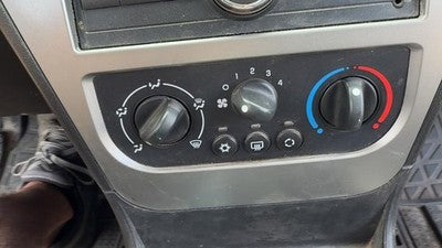 2006-2007 Saturn Ion Temperature Control Module In Dash Heater Ac Head Unit Oem