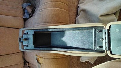 1993 Grand Prix Center Console Lid Only Oem Arm Rest Fold Down Tan 2 Door