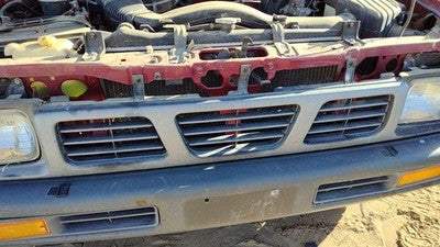1993-1997 Nissan Hardbody Front Grille Assembly Oem Black 6231055G00