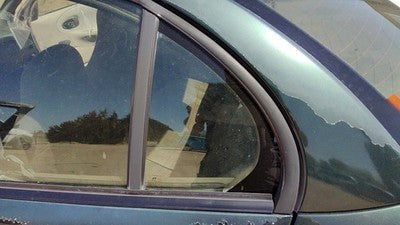1996-2000 Saturn Sl1 Driver Left Rear Vent Window Back Door Glass With Frame Oem
