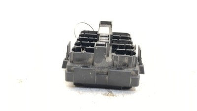 2012-2007-2014 Gmc Sierra 1500 Cabin Fuse Relay Box 15939775 Oem Behind Dash
