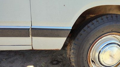 1984 Dodge D350 Passenger Right Moulding From Fender Oem Trim Strip