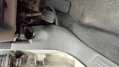 2005 Mercury Sable Driver Left Lower Kick Trim Panel Oem Gray