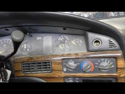 1992 Pontiac Bonneville Lower Dash Trim Bezel Radio Climate 25605930