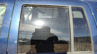1999-2004 Jeep Grand Cherokee Driver Left Rear Side Window Door Glass Oem Back