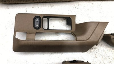 1992-1994 Chevy Suburban Passenger Right Front Door Trim Panel With Switches