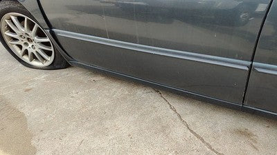 1999-2004 Chrysler 300M Driver Left Front Lower Rocker Panel Moulding Side Skirt