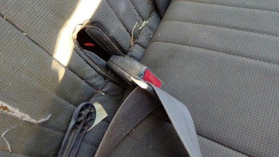 1996 Nissan Hardbody Driver Left Front Seat Belt Buckle Receiver Oem Gray