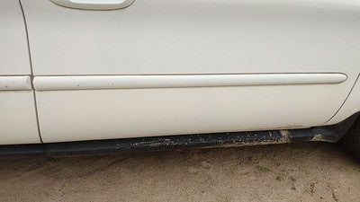 2003-05 Mercury Sable Passenger Right Front Moulding From Door Oem Trim Wt White