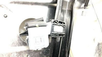 2008-2014 Mercedes C300 Driver Left Front Power Window Regulator With Motor Oem