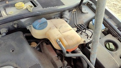 2000-2005 Vw Passat Coolant Reservoir Radiator Overflow Tank Bottle Oem 2.8L