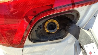 2012-2018 Ford Focus Ford Focus Fuel Filler Neck Assembly With Gas Cap Oem