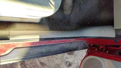 2007 Chevy Cobalt Passenger Right Lower Sill Step Moulding Trim Panel 14C Gray