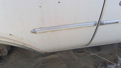 1978 Buick Regal Passenger Right Rear Moulding On Quarter Panel Oem White