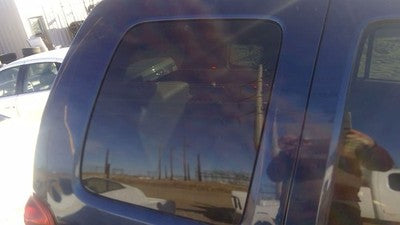 2002-2007 Jeep Liberty Passenger Right Rear Quarter Glass Back Side Window Oem
