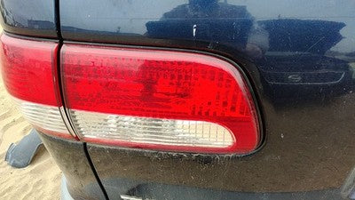 1998-2003 Toyota Sienna Driver Left Inner Tail Light Brake Lamp Oem Rear