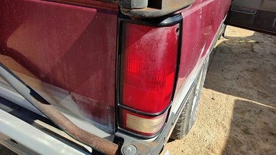 1983-1994 S10 Blazer Passenger Right Tail Light Oem Brake Lamp Rear 919680