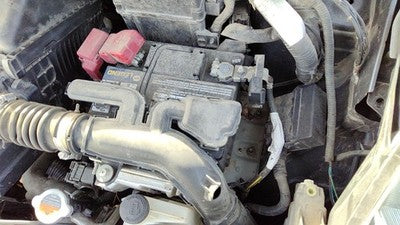 2012-2019 Nissan Versa Complete Battery Box Mount Tray With Hold Down Oem 1.6L
