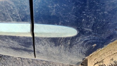 2001 Dodge Caravan Driver Left Rear Moulding On Quarter Panel Oem