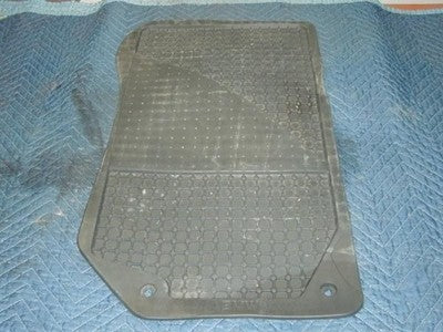 1998 Bmw 318I Passenger Side Front Right Floor Mat Rubber