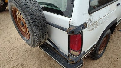 1993 Chevy S10 Blazer Spare Tire Carrier Oem Swing Gate