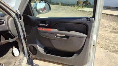 2010-2014 Chevy Tahoe Passenger Right Front Door Trim Panel With Switches Black