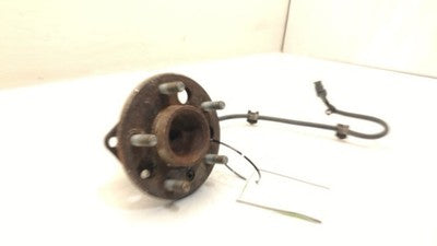 1997-2005 Chevy Venture Rear Spindle Stub Wheel Hub With Speed Sensor Wire Oem