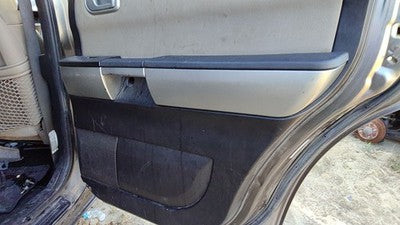 04 05 Endeavor Passenger Right Rear Door Trim Panel With Switches Back 02q Sand