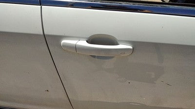 2008-2012 Chevy Malibu Passenger Right Front Outside Door Handle Oem White 50u