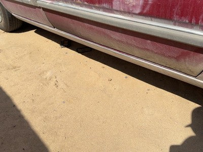 1988 Olds 88 Passenger Right Lower Rocker Panel Moulding Side Skirt Oem