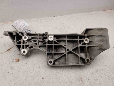 2001 Vw Beetle 1.8L Turbo Alternator Bracket Oem 06A903143p